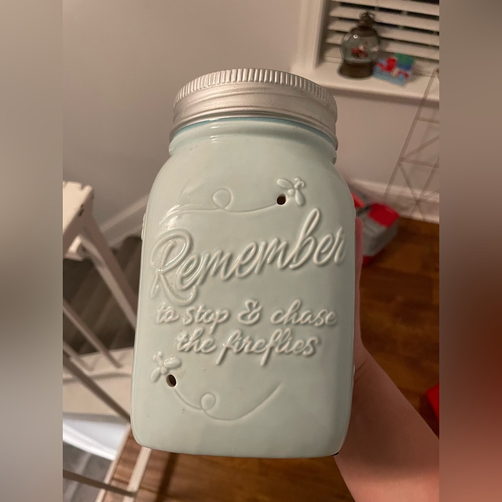 Scentsy warmer